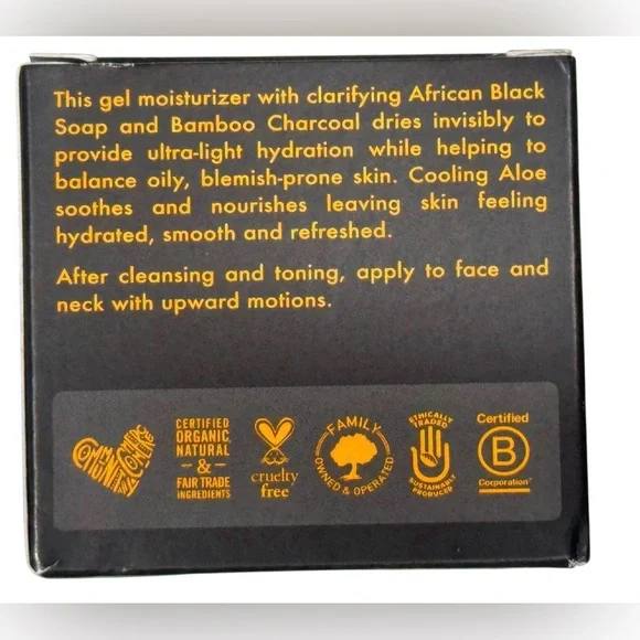 Shea Moisture~Bamboo Charcoal
Hydrating Gelee - Picture 3 of 5